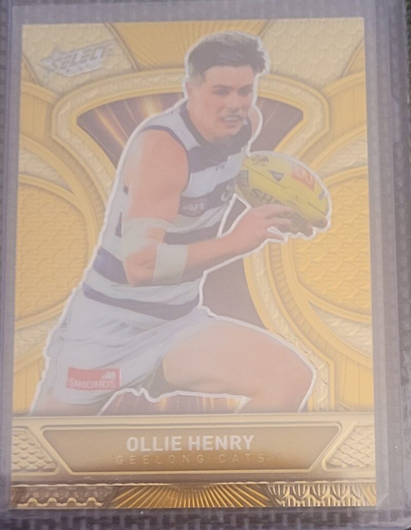 2025 Select Footy Stars Luminous Dragon Scales Gold Ollie Henry